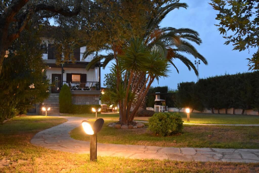 K-Home Villa, Your Enchanting Getaway Pefkochori Exterior foto